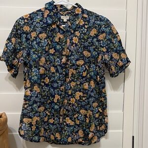 The Aly puff sleeve blouse from Anthropologie in Navy Floral